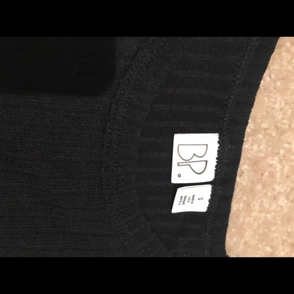 💜 2 for $12 High Neck Crop Top Ribbed Tank Size L - Picture 8 of 8